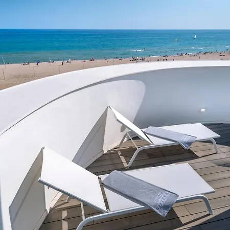 Ξενοδοχείο Playafels 4*