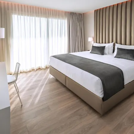 プラヤフェルス ホテル 4*