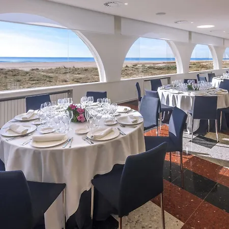 プラヤフェルス ホテル 4*