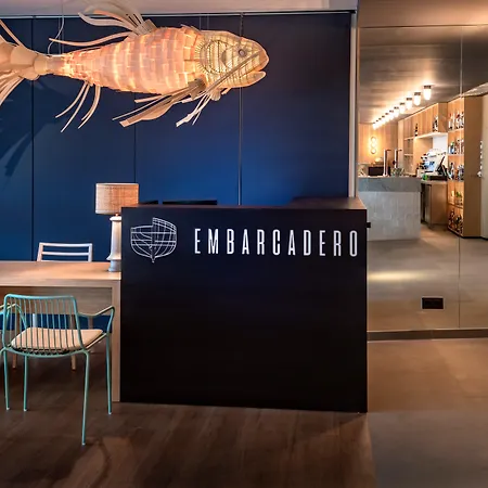 Playafels Отель Кастельдефельс