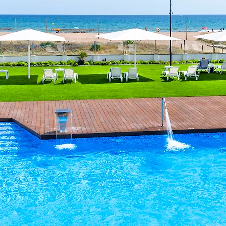 Playafels 4* Кастельдефельс