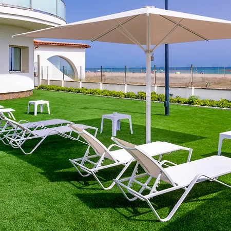 Playafels 4* Кастельдефельс